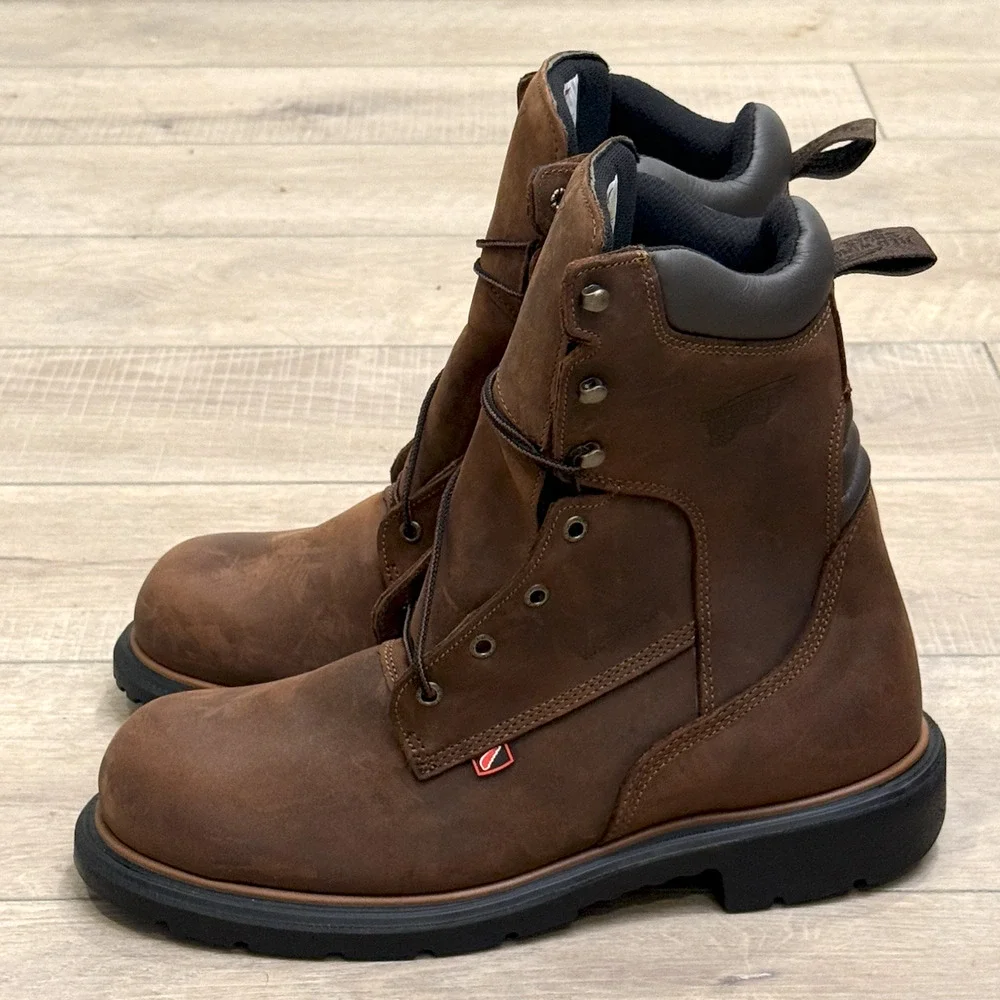 NEW RED WING 400 DYNAFORCE 8-INCH WATERPROOF SOFT TOE BOOTS SZ 11 D